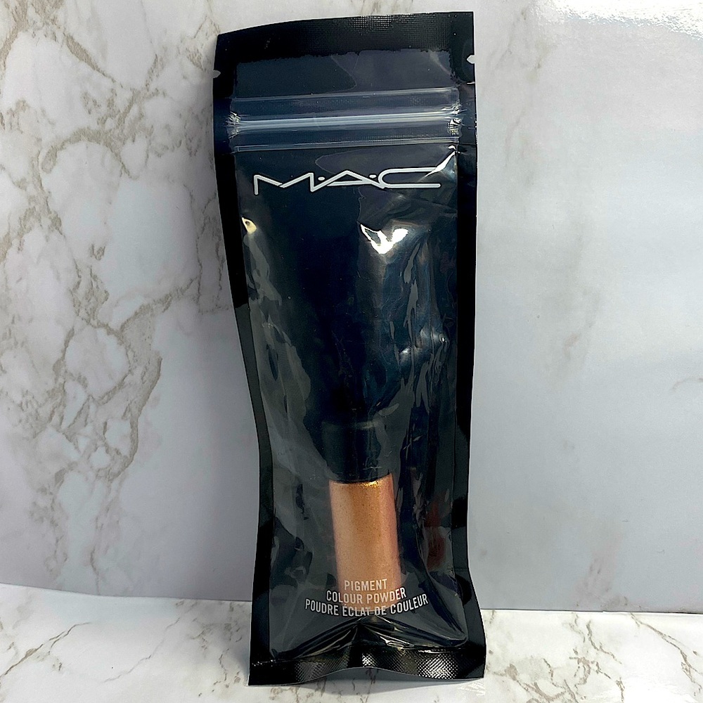 MAC Cosmetics MINI MAC Pigment - ‘Melon’ - Picture 6 of 6